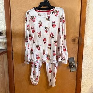 Secret Treasures White and Red Owl Pajama Set